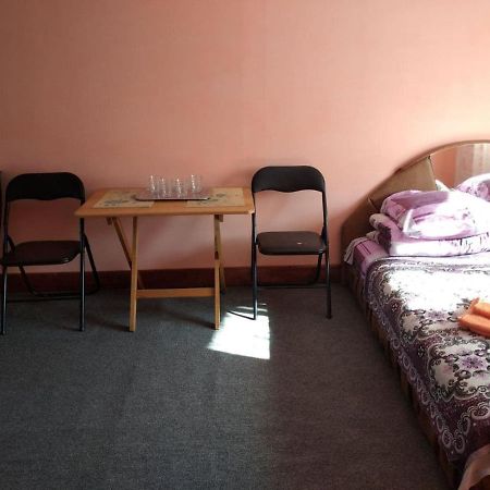 Cheres Hotel Yablunytsia Buitenkant foto